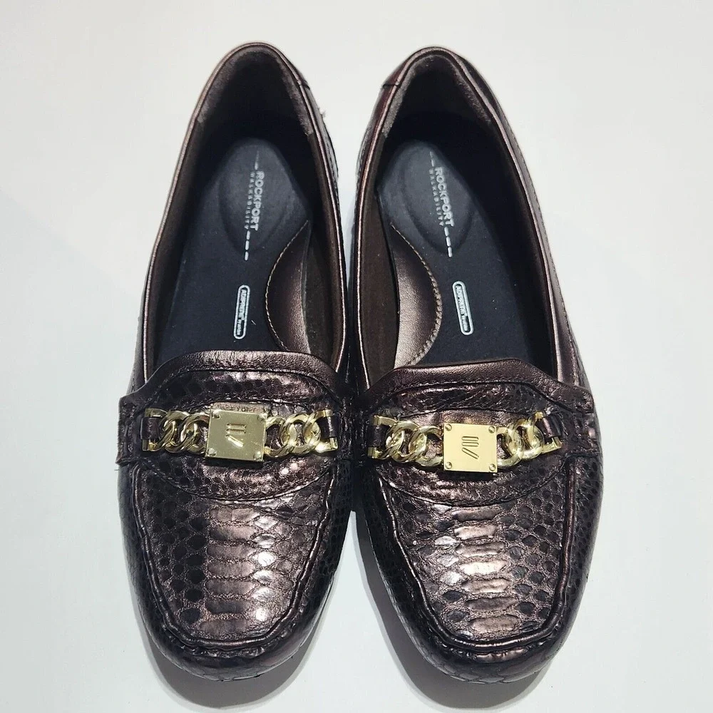 Rockport Walkability Loafers Women 7 Bronze Metallic Snakeskin Gold Chain A12588
